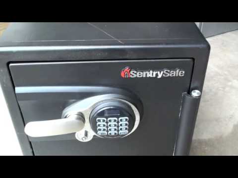 sentry safe combination instructions